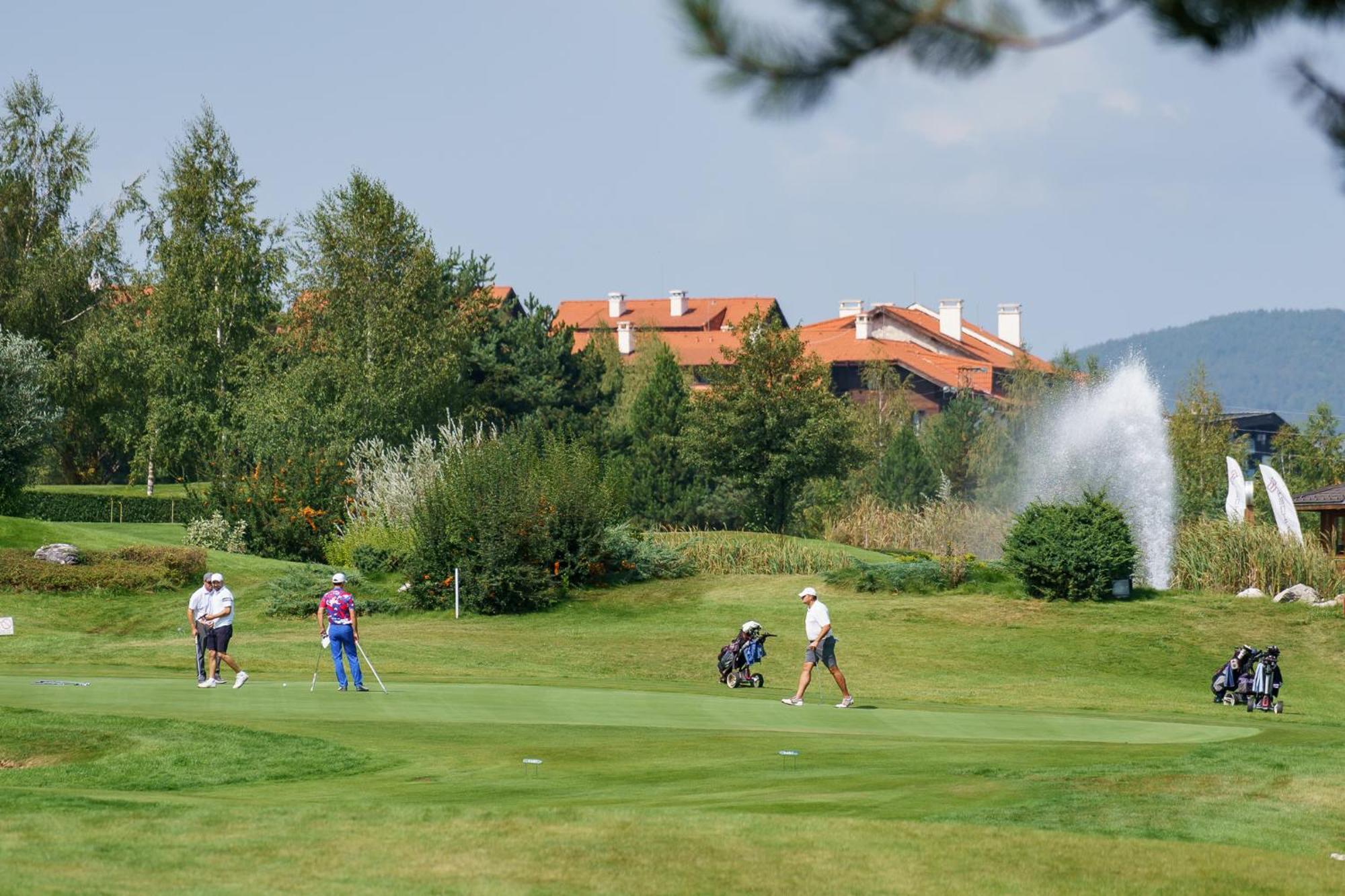 Pirin Golf Mountain View Retreat Apartment Razlog Exterior photo